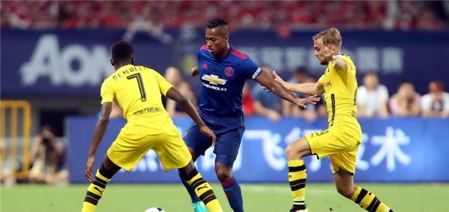 在欧洲足坛 在欧洲足坛